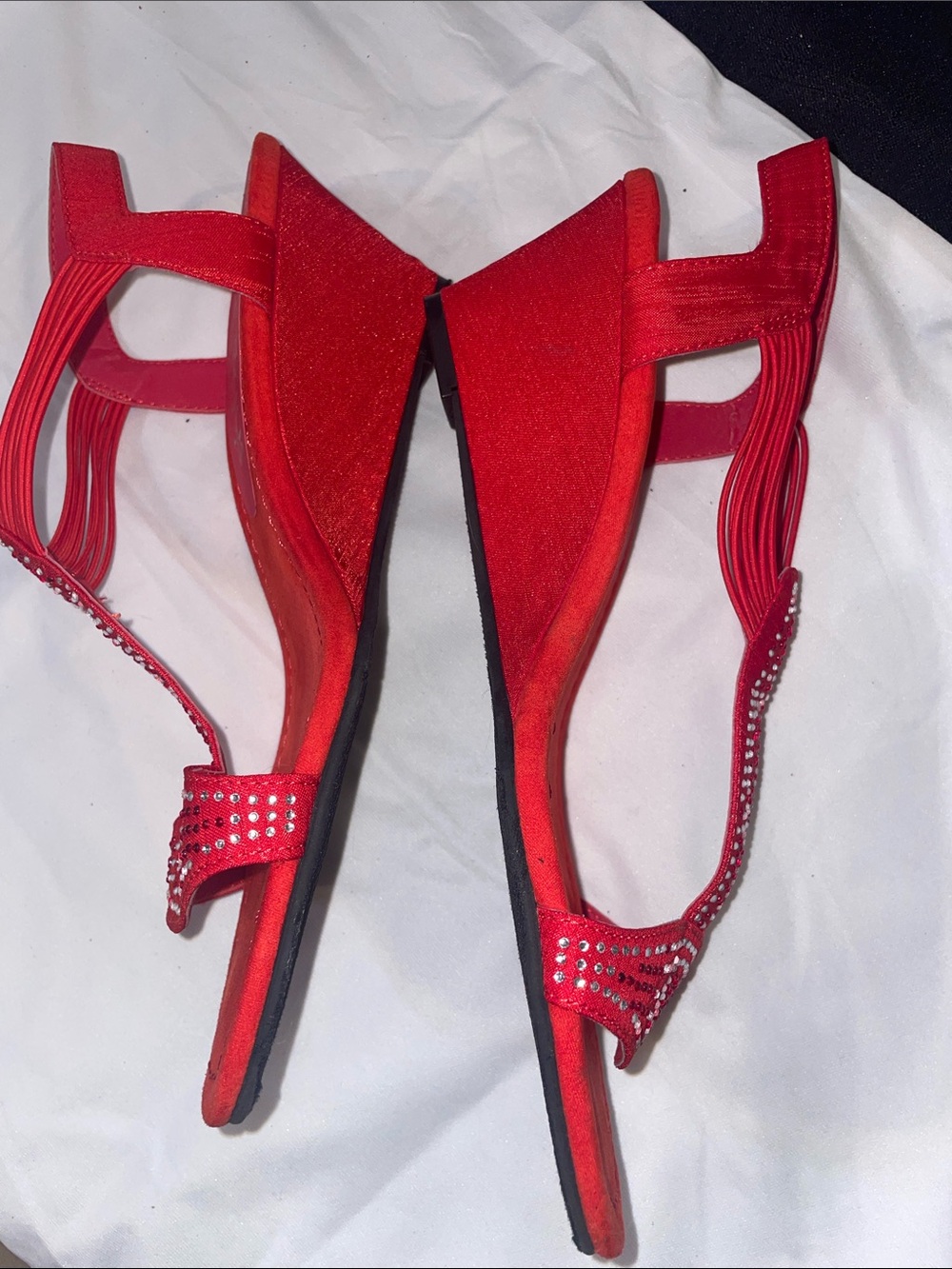 New York Transit Red Crystal-Embellished Slingback Sandals - Picture 4 of 5